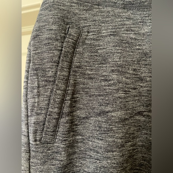 🆕 [Athleta] Gray Athletic Joggers Sz: XXS - Picture 9 of 13